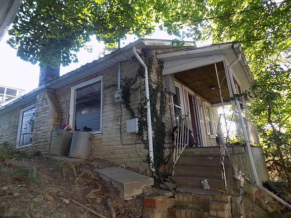2nd image of 605 East Ave