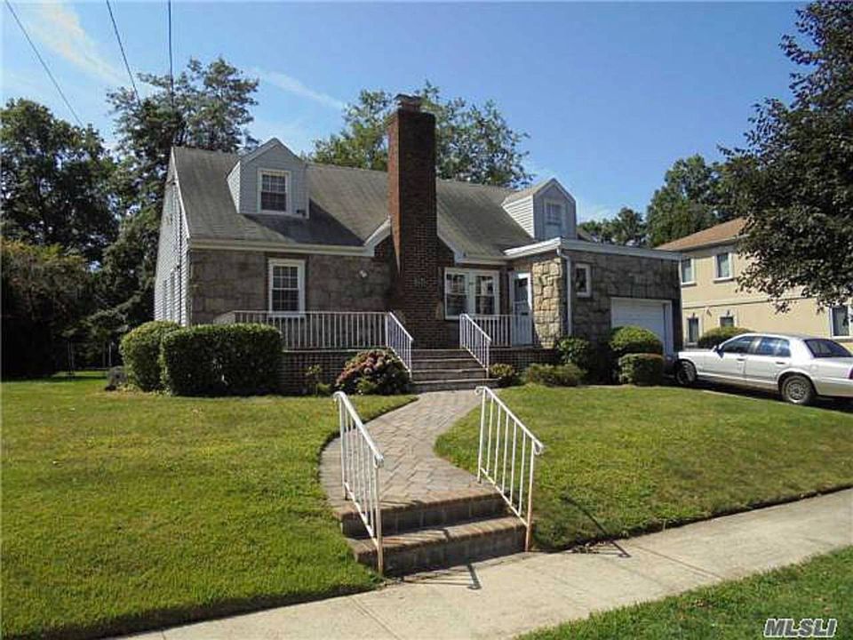 1st image of 68 Melvin Ave