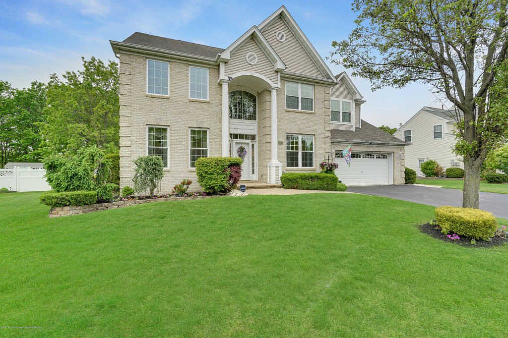 2382 Forest Cir, Toms River, NJ 08755 | Zillow
