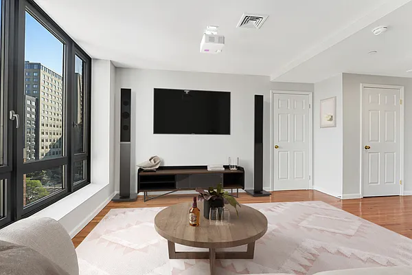 Rented by REZI | media 21