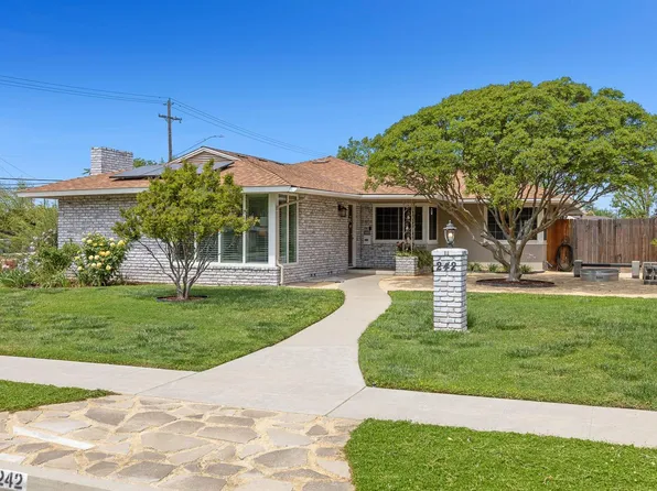 242 W Fountain Way, Fresno, CA 93705