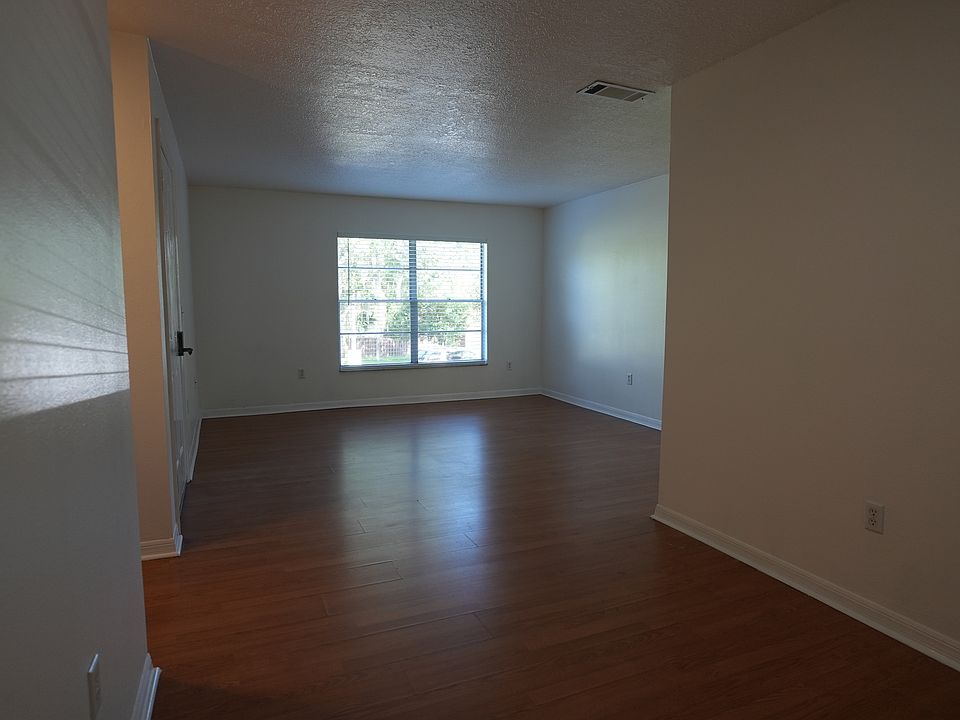 Dining Room (facing living room)