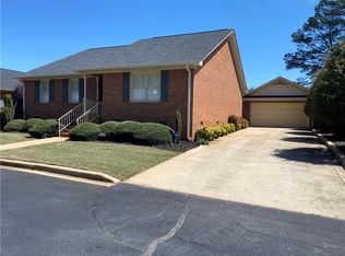 2026 Cardinal Park Dr, Anderson, SC 29621