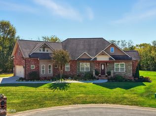 1301 Edenbridge Dr, Alcoa, TN 37701