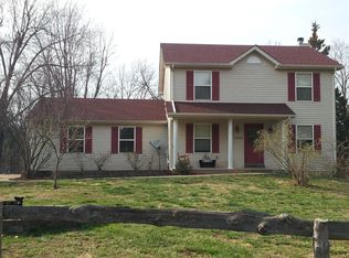 14433 Hilltop Dr, De Soto, MO 63020