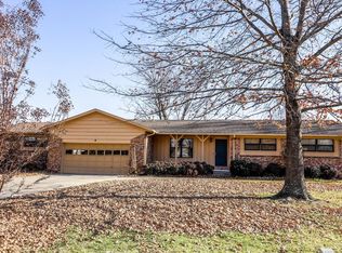750 Valentine Ln, Claremore, OK 74017