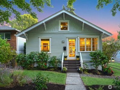 611 NW 53rd Street, Seattle, WA, 98107