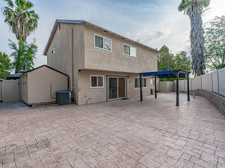 27544 Bernina Ave — Photo 17