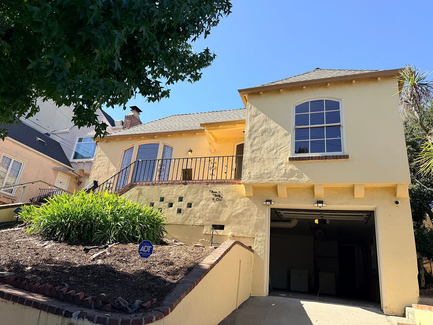 Charming 3-Bedroom Oakland Home with Vintage Character and Spacious Backyard — Photo 1