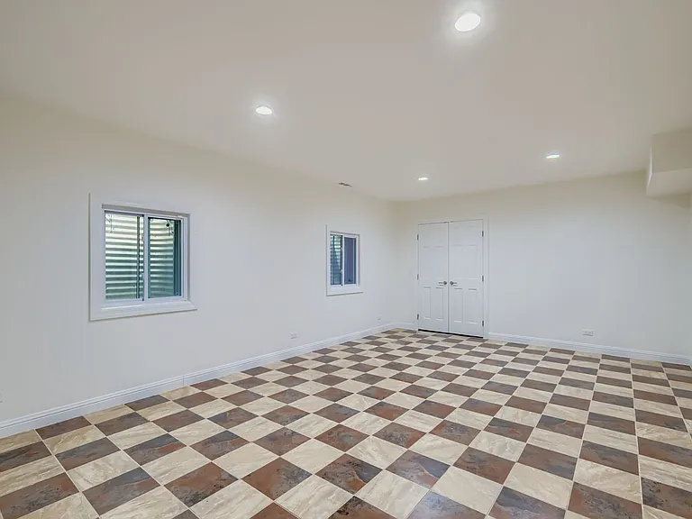 1161 Gavin Ct — Photo 47