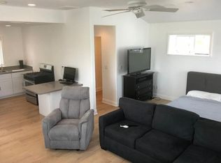 250 Walnut St, Newport Beach, CA 92663