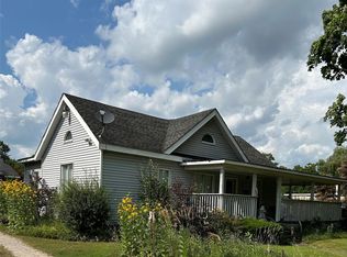 1429 E Caro Rd, Caro, MI 48723