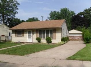 5001 Hunt St, Wayne, MI 48184