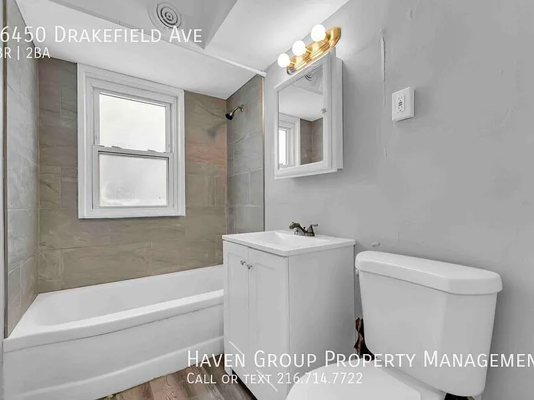 26450 Drakefield Ave — Photo 15