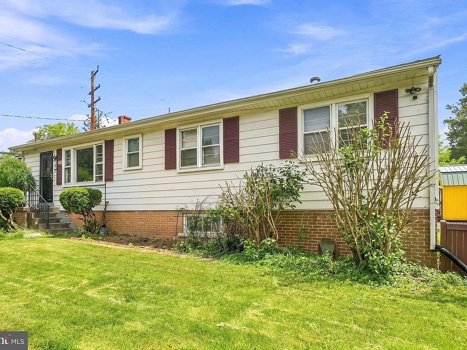 1st image of 5603 Berwyn Rd