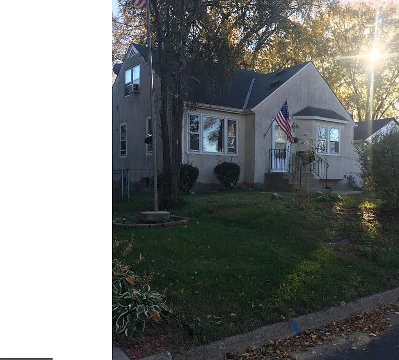 1st image of 131 W Warburton St