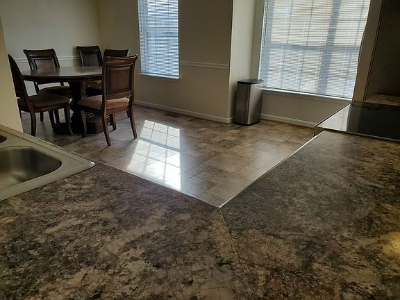 3rd image of 11309 Kings Crest Ct
