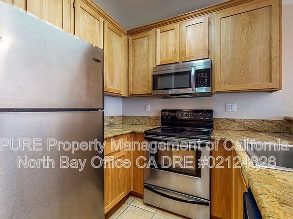 5th image of 110 5th St APT 18