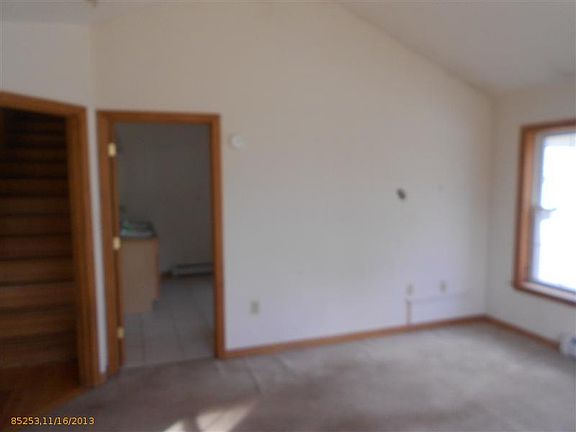 2nd image of 52 Sherwood Dr