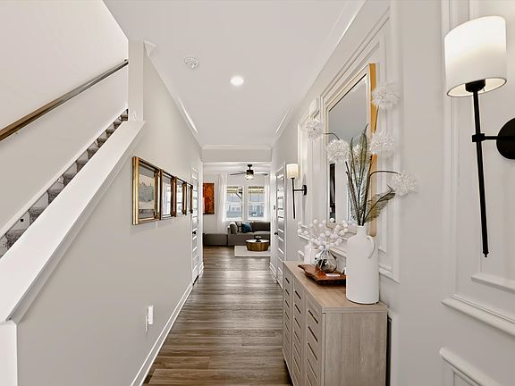 4th image of 1464 Buckland Ct