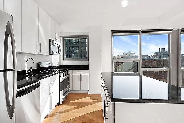 1st image of 181 E 119th St APT 10B
