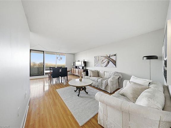 4th image of 2055 Upper Middle Rd #602