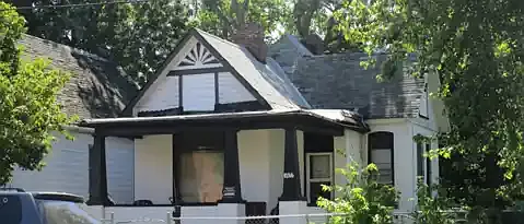 1812 NE Monroe St — Photo 16