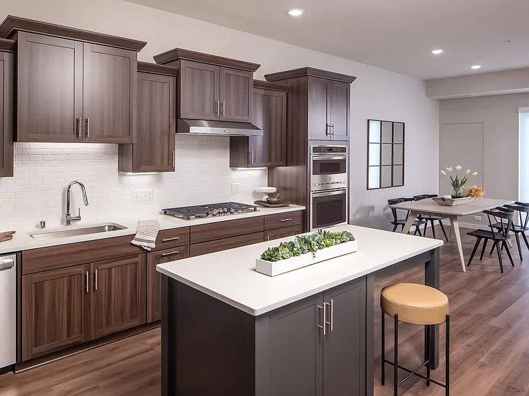 Carrick Apartments and Townhomes — Photo 3