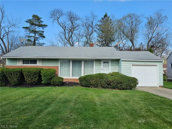 4087 Suffolk Rd, South Euclid, OH 44121