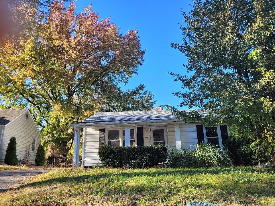 1st image of 40 Lark Ave