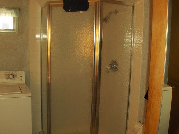 5th image of 2053 E Bayshore Rd Spc 69