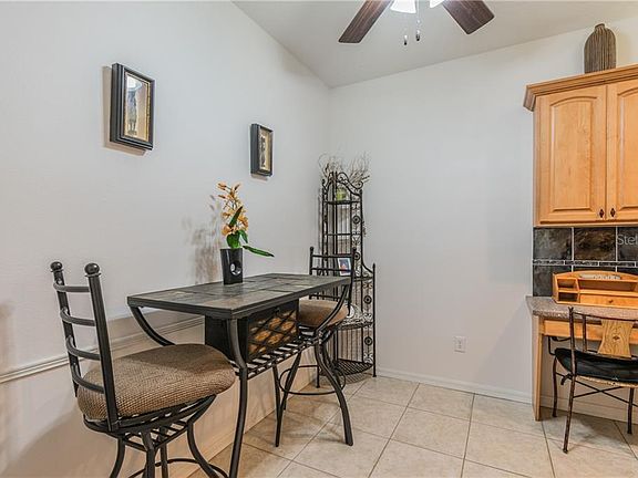 5th image of 9730 Taylor Rose Ln