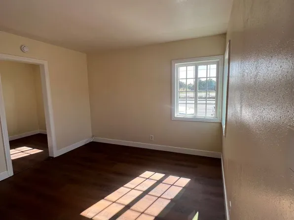 16217 Prairie Ave, Lawndale, CA 90260