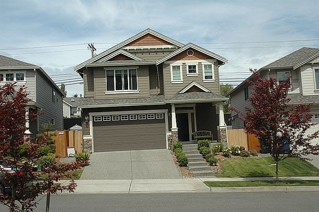 1st image of 2913 208th Pl SW