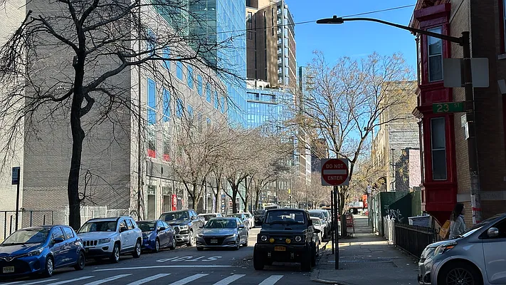 Rented by Douglas Elliman | media 28