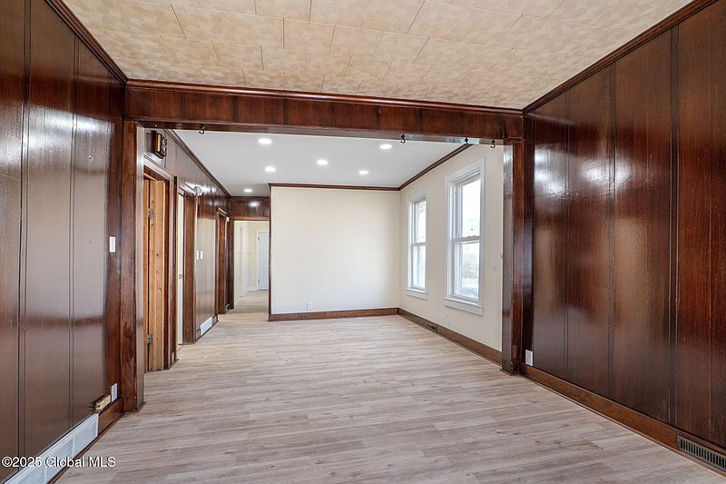 5th image of 5 Barney Street