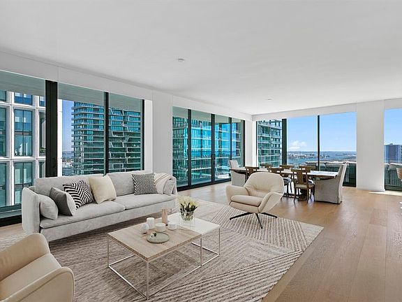 4th image of 1000 WATER STREET #1502