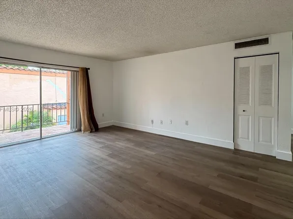 7208 Fairway Dr APT I14, Miami Lakes, FL 33014