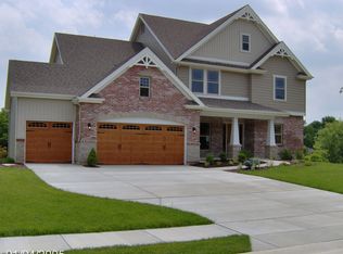 272 Lemar Park Ct, Ellisville, MO