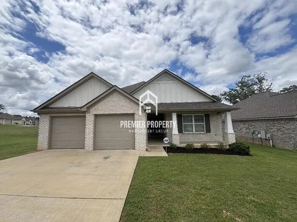 110 Preserve Cir, Tuscaloosa, AL 35404