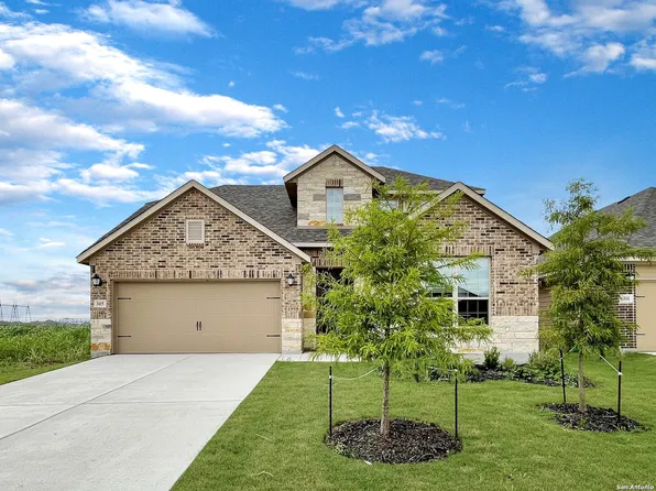 305 Jills Path, Seguin, TX 78155