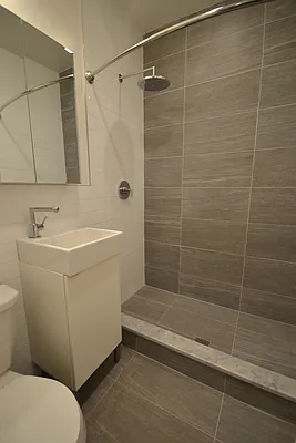 Rented by Bold New York | media 38