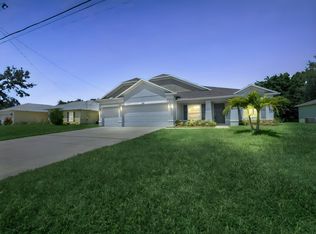 2314 SW Woodridge St, Port Saint Lucie, FL 34953