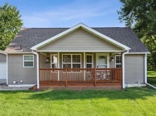 1306 Garden Ave, Waterloo, IA 50701