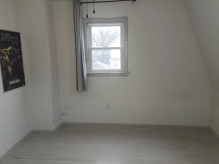 102 Marvin Ave — Photo 13
