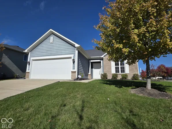 15900 W Rail Dr, Westfield, IN 46074