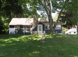 15690 Comstock St, Grand Haven, MI 49417