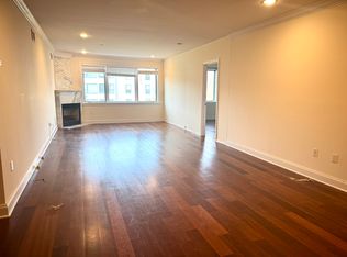 (Undisclosed Address), Great Neck, NY 11020