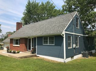 6737 Taylor Rd, Hamburg, NY 14075