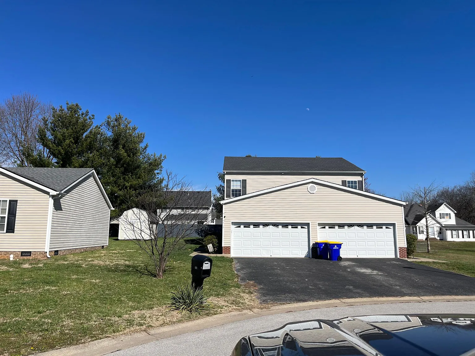 210 Wilmington Ct — Photo 1